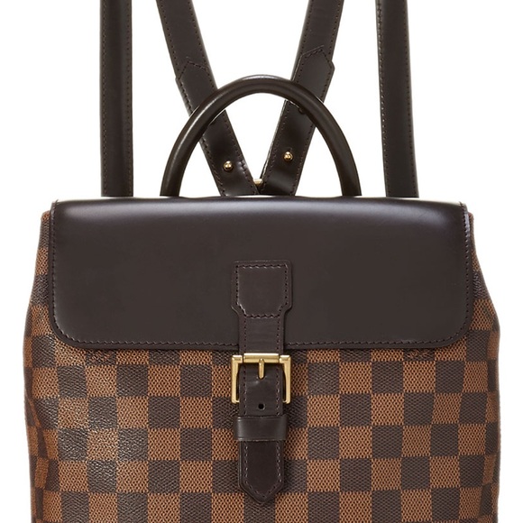 ⭐️Authentic Louis Vuitton Soho backpack. - Picture 13 of 16